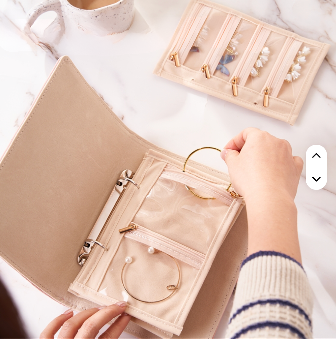 Livre de rangement pour bijoux