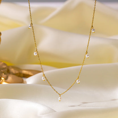 Collier ras-de-cou à perles