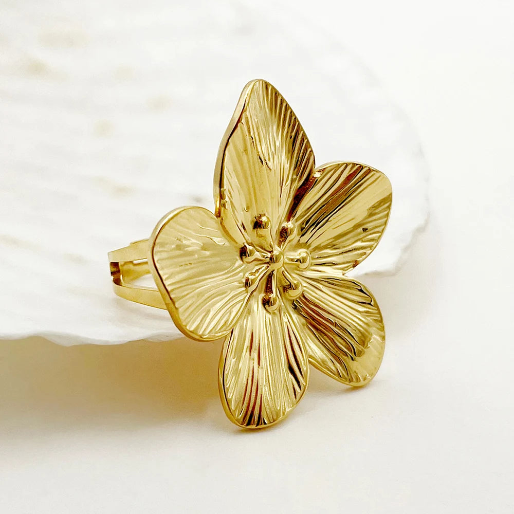 Bague fleur dorée