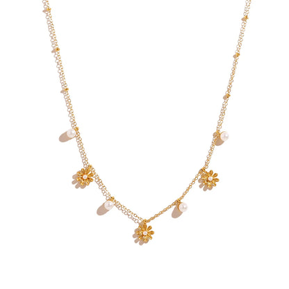 Collier pendentif fleur avec perle